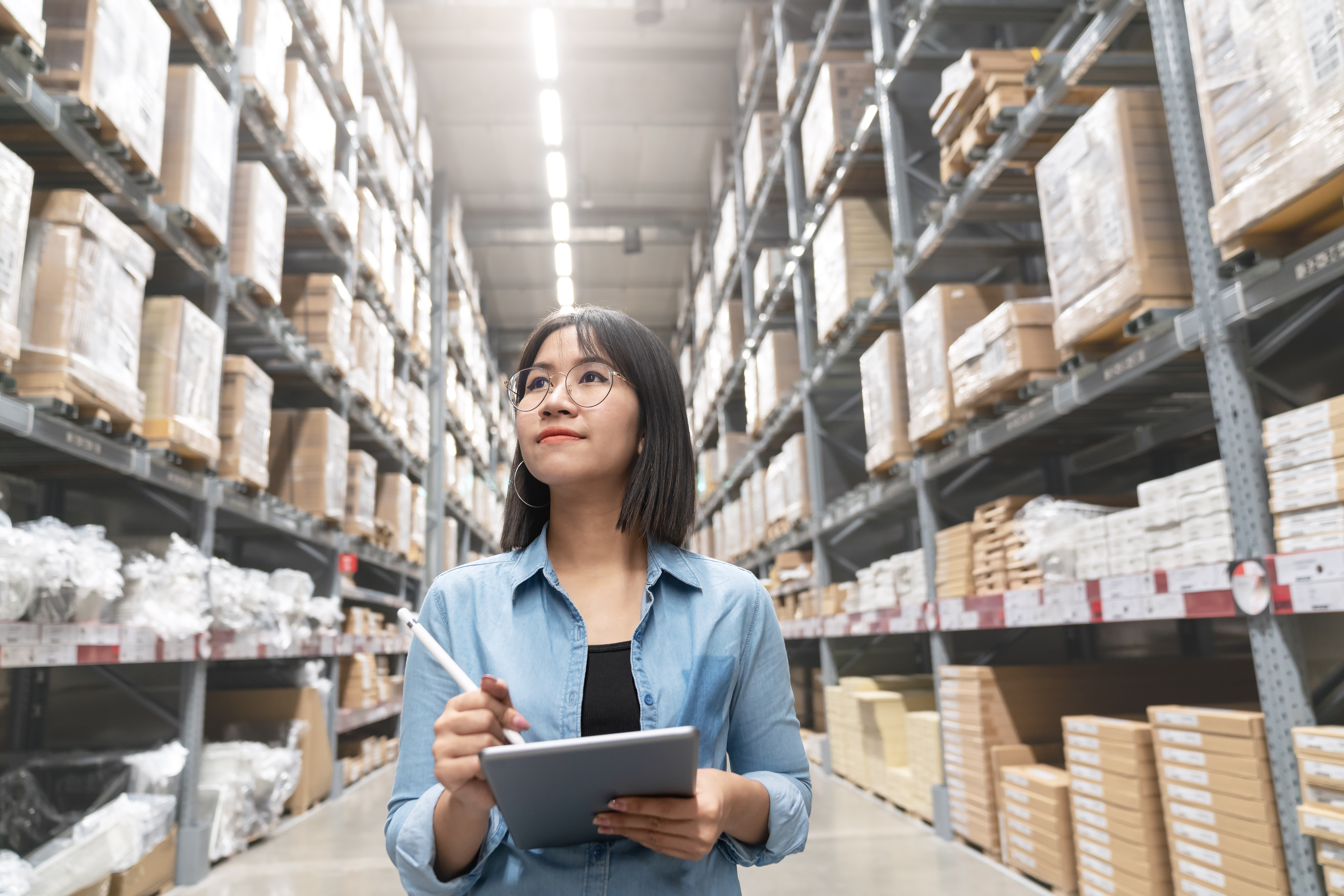 Distributor dengan kotak